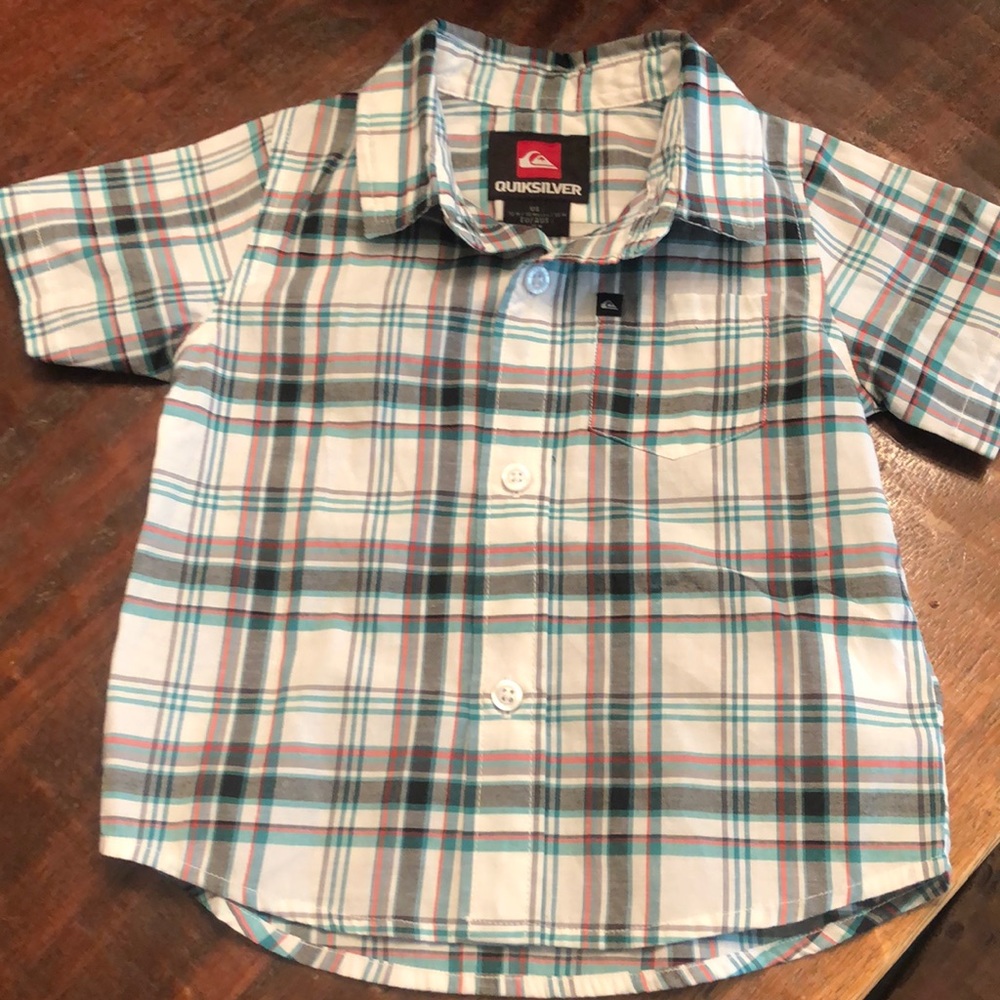 Quicksilver button up